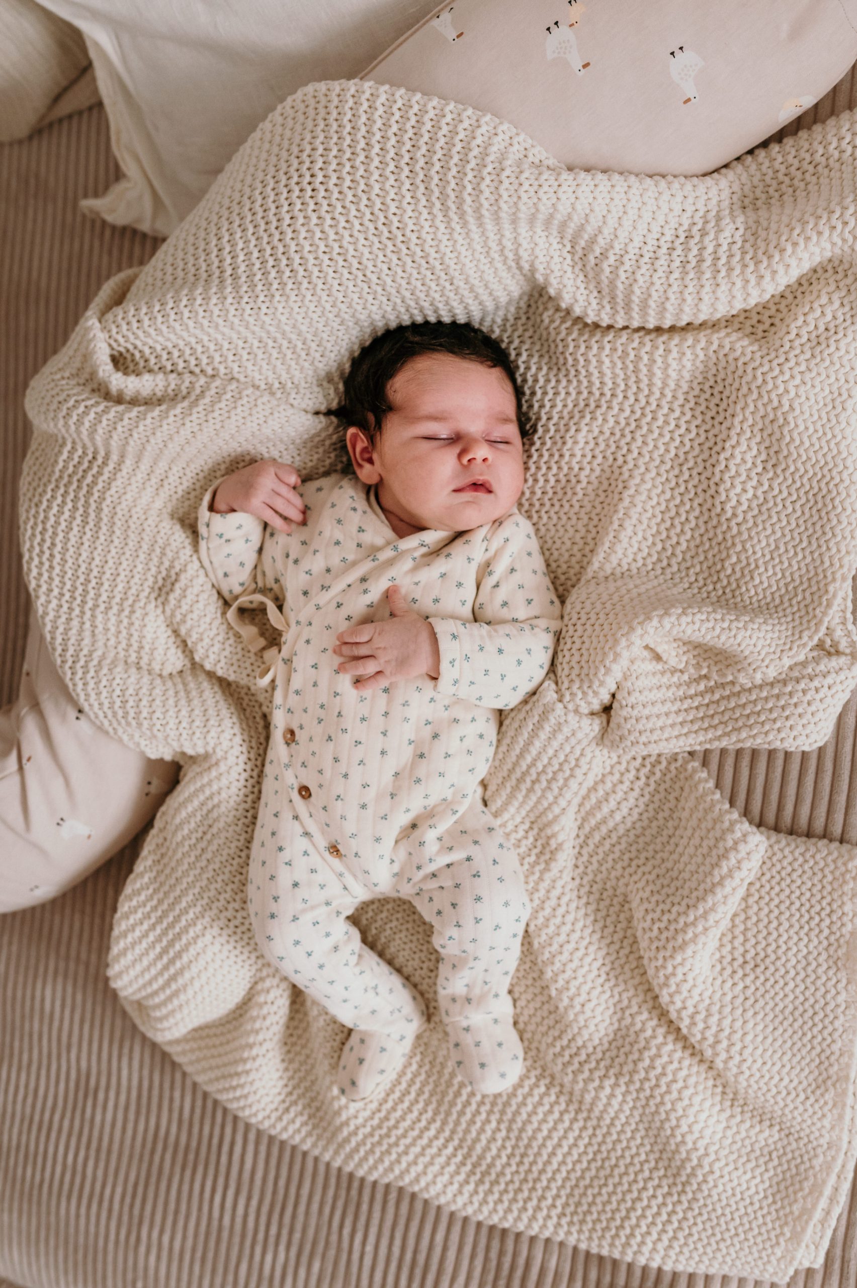 Baby bei Newborn Homestory